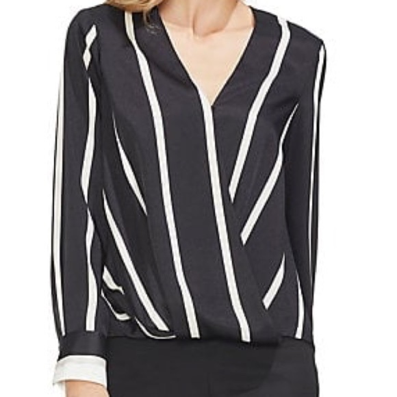 Vince Camuto Tops - Vince Camuto Black & White Faux Wrap Style Top 3X